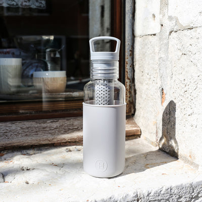 Clear-Cloudy Grey 20 Oz, HYDY - Water bottles, 18/8 (304) Stainless Steel, BPA Free, Reusable