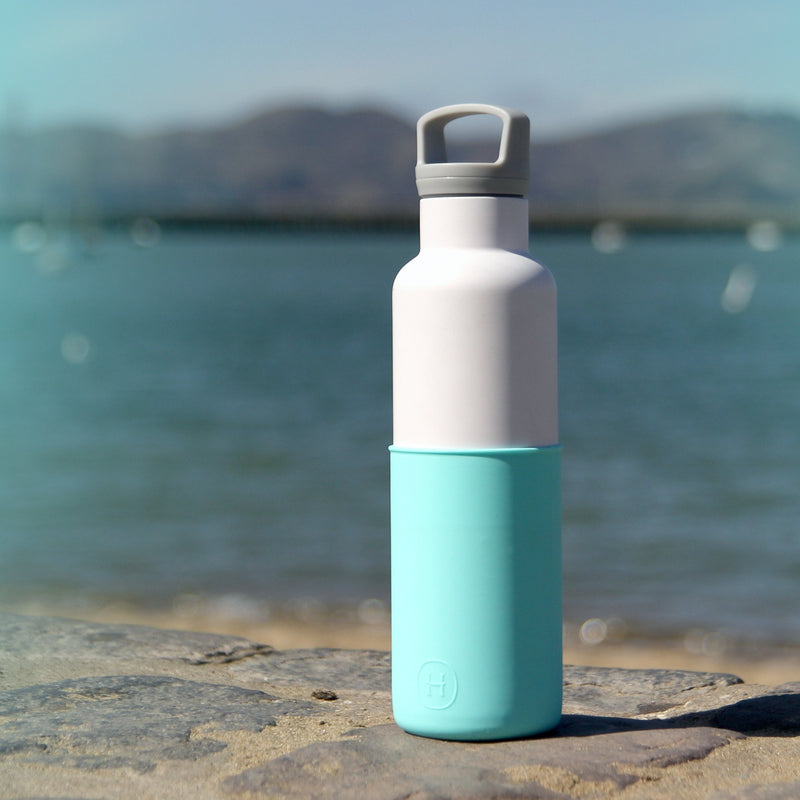 White-Arctic blue 20 Oz, HYDY - Water bottles, 18/8 (304) Stainless Steel, BPA Free, Reusable